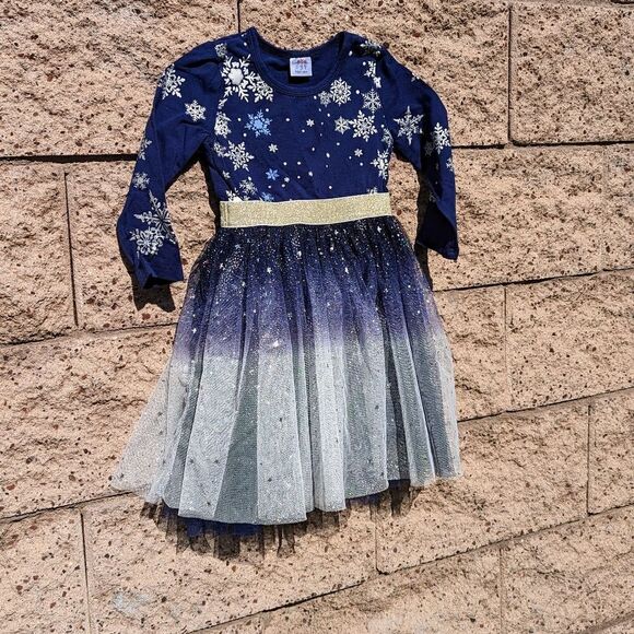 Little girls sparkle snowflake holiday dress - Picture 12 of 14